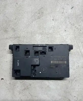 Mercedes-Benz E W211 Door central lock control unit/module A2118208485