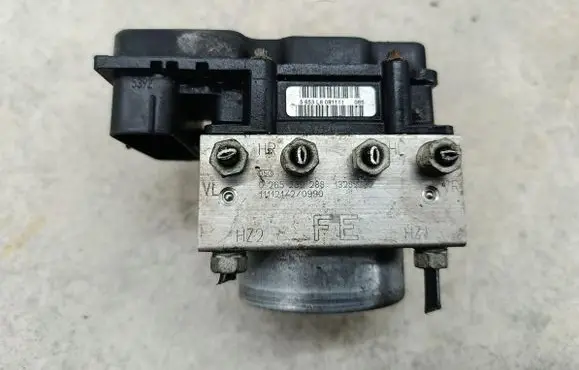Opel Corsa D ABS Pump 13282282