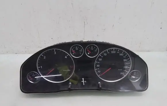 Audi A6 S6 C5 4B Speedometer (instrument cluster) 110080128
