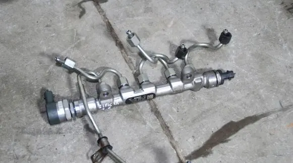 Honda Accord Fuel main line pipe NH737M
