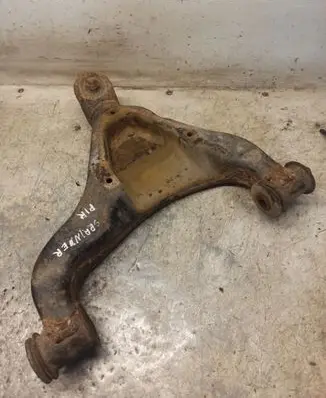 Mercedes-Benz Sprinter W901 W902 W903 W904 Front lower control arm/wishbone