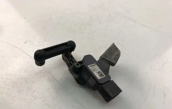 Volvo XC60 Front height sensor lever 32246992