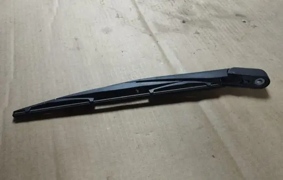 Honda Accord Rear wiper blade arm