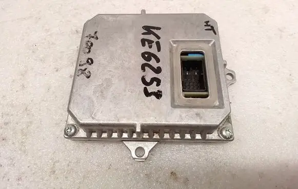 Mercedes-Benz C W203 Headlight ballast module Xenon 1307329088