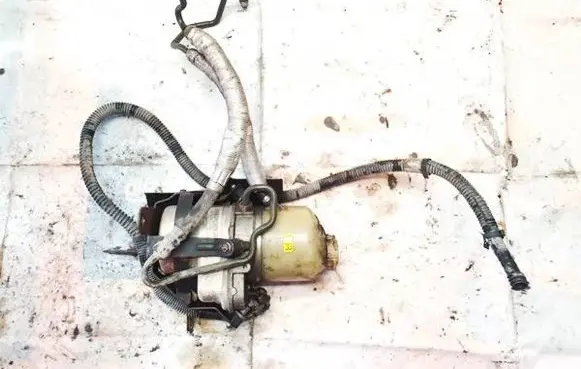 Opel Astra G Power steering pump 1040085003094d0 104-0085-003-094d0