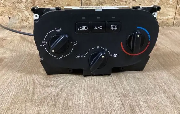 Peugeot 307 CC Climate control unit 593240000