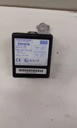 Toyota Corolla Verso AR10 Door control unit/module 897410F010 10R021776 61B168000