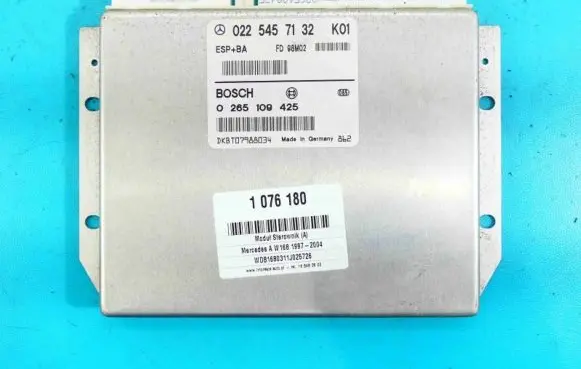 Mercedes-Benz A W168 Central body control module 0225457132 IMPRK1076180