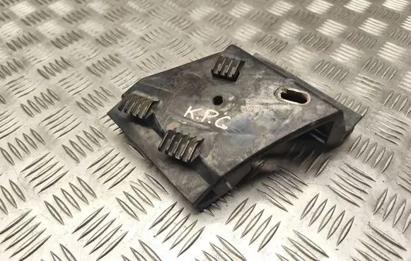 Audi A8 S8 D2 4D Rear bumper mounting bracket 4D0807571