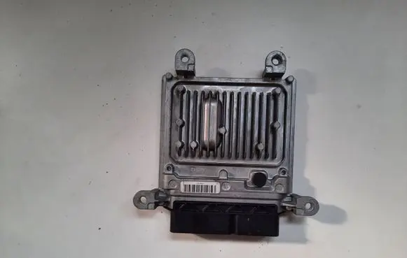Mercedes-Benz C W204 Engine control unit/module 6519007500
