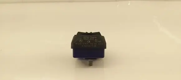 Mercedes-Benz E W212 Alarm system siren A0038207726
