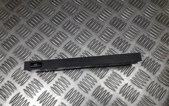 Traction control (ASR) switch