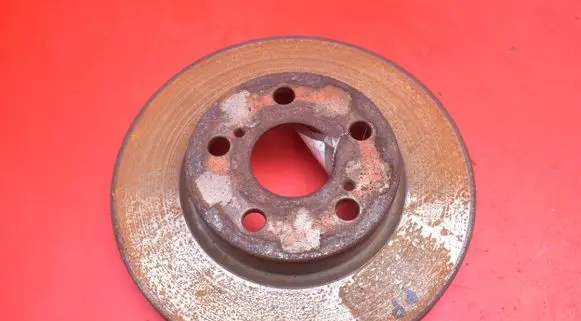 Toyota Prius (NHW20) Front brake disc