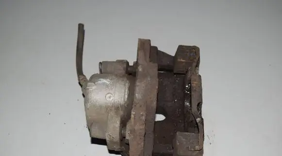 BMW 5 E39 Front brake caliper
