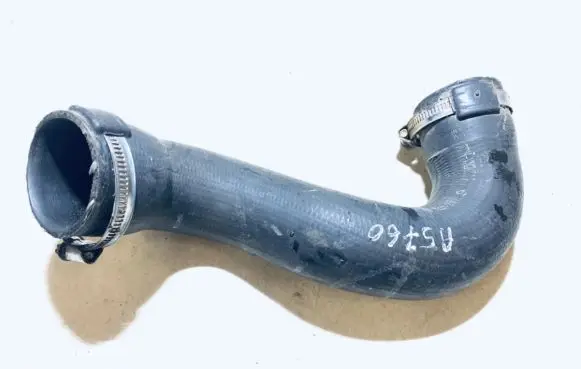 Peugeot 607 Intercooler hose/pipe