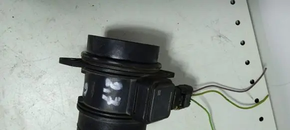 Peugeot 607 Mass air flow meter 5WK97001 9645948780