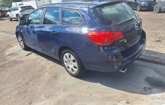 Opel Astra J Rear door ASTRA4JDRZWILT