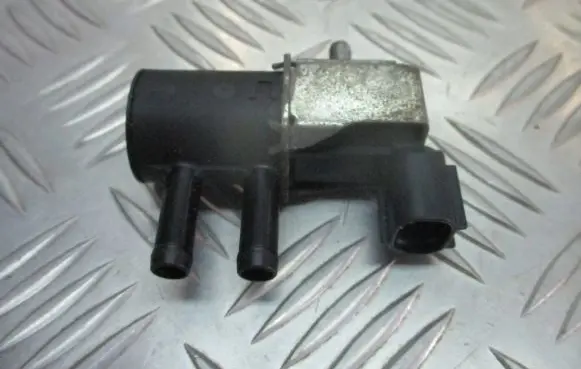 Subaru BRZ Turbo solenoid valve K5T48580
