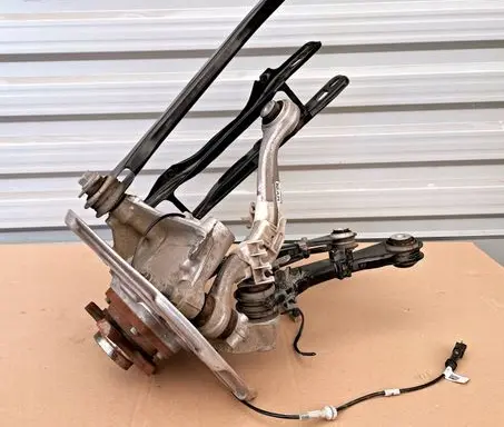 BMW 5 G30 G31 G38 Stub axle 