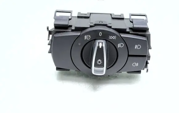 BMW X1 E84 Light switch 9169404