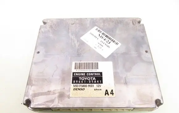 Toyota Avensis T250 Engine control unit/module MB1758009501 8966105A41