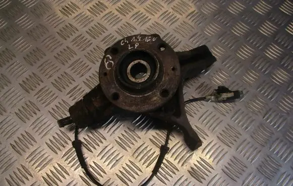 Citroen C4 I Front wheel hub spindle knuckle