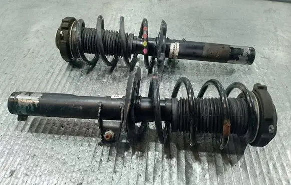 Volkswagen Touran II Front shock absorber/damper