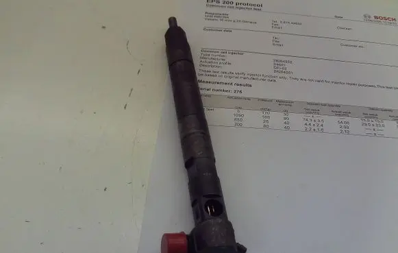 Chevrolet Cruze Fuel injector 28264952 25183185 Z20D1