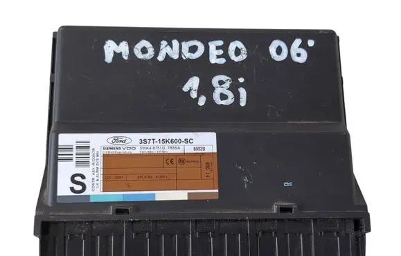 Ford Mondeo Mk III Comfort/convenience module 3S7T15K600SC 5WK48751G T83SA