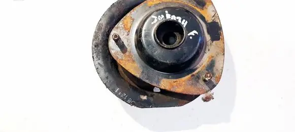 Subaru Forester SF Coil spring mount