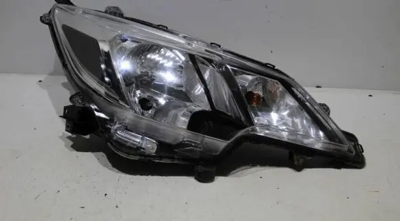 Mitsubishi Space Star Headlight/headlamp