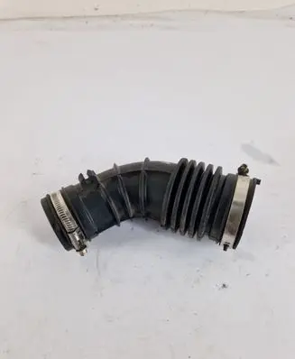 Renault Kadjar Turbo air intake inlet pipe/hose 