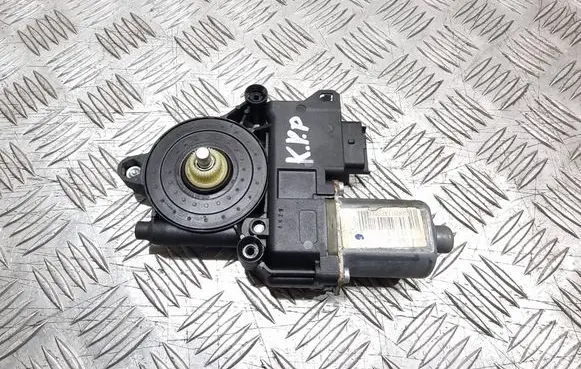 Fiat Fiorino Front door window regulator motor 1368331080