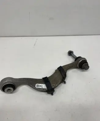 BMW 5 G30 G31 Rear upper control arm/wishbone 686111902 BMW3332
