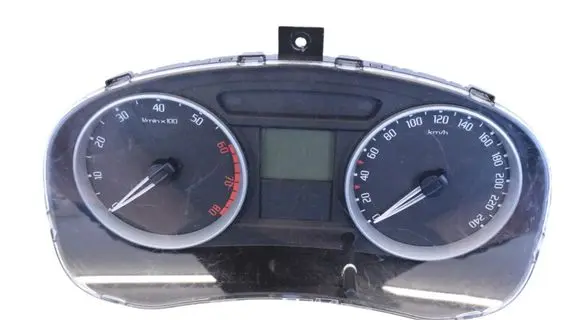 Skoda Fabia Mk2 (5J) Speedometer (instrument cluster) 5J0920811B