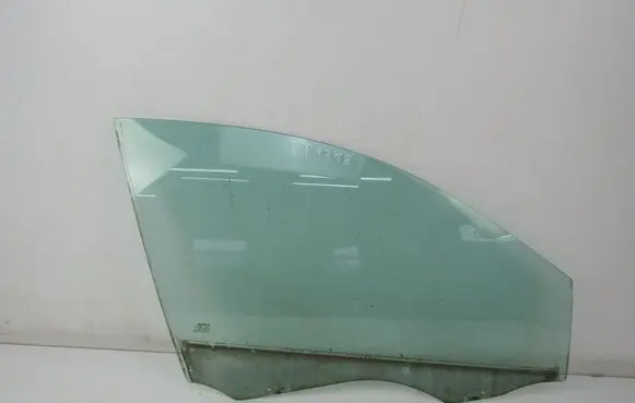 Renault Megane II Front door window glass four-door 