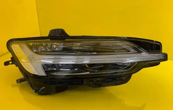 Volvo S60 Headlight/headlamp 32314167