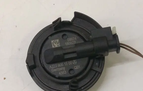 Mercedes-Benz GLC X253 C253 Airbag deployment crash/impact sensor A2229051500