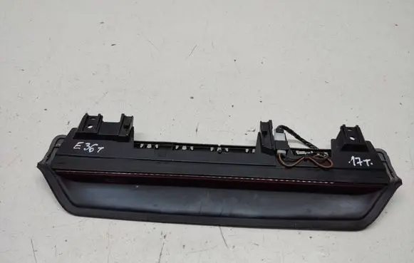 BMW 3 E36 Third/center stoplight E102225
