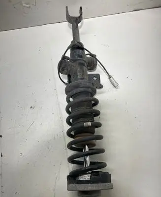 BMW 7 F01 F02 F03 F04 Front shock absorber with coil spring 6863116 F01V210VA 10541310