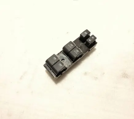 Subaru Forester SJ Electric window control switch 83071SG092