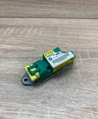 BMW X5 E53 Airbag deployment crash/impact sensor 6900728 Z2T0D01CVE6