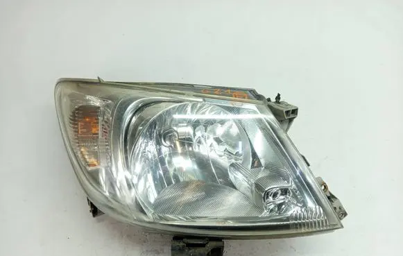 Toyota Hilux (AN10, AN20, AN30) Headlight/headlamp LAMPPHILU