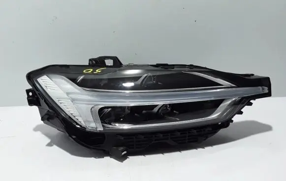 Volvo XC60 Headlight/headlamp 31656615