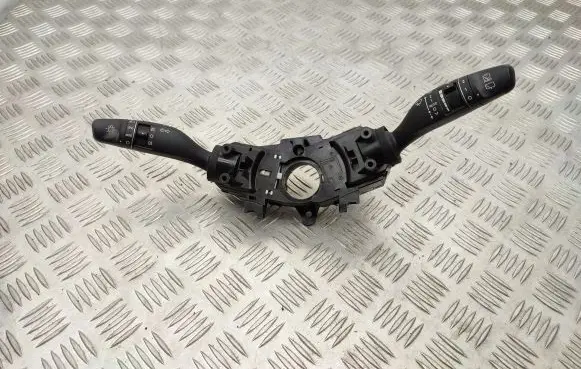 Hyundai Tucson TL Wiper turn signal indicator stalk/switch 93403D7960