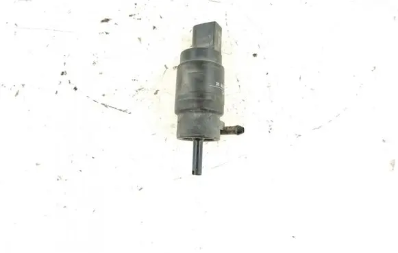 Mercedes-Benz E W211 Windshield washer spray nozzle 2108690821 2108690921