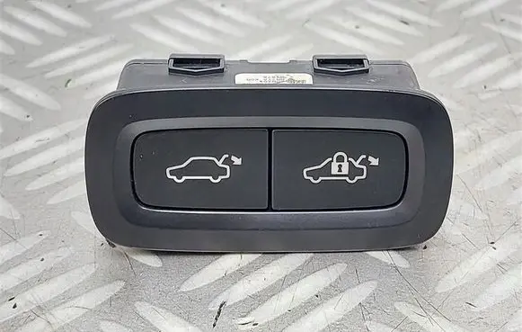 Volvo XC40 Tailgate opening switch 31674801