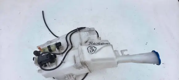 Hyundai Tucson TL Windshield washer fluid reservoir/tank 98610D7500