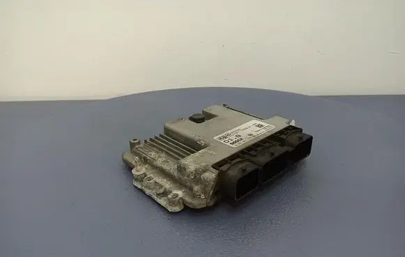 Volvo S40 Engine control unit/module ECU 4N5112A650BA