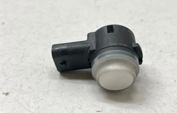 Mercedes-Benz EQC Parking PDC sensor A0009055504 E119972 1808210717